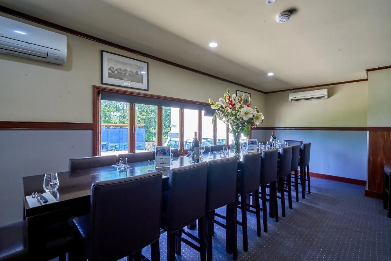 Yandina Hotel